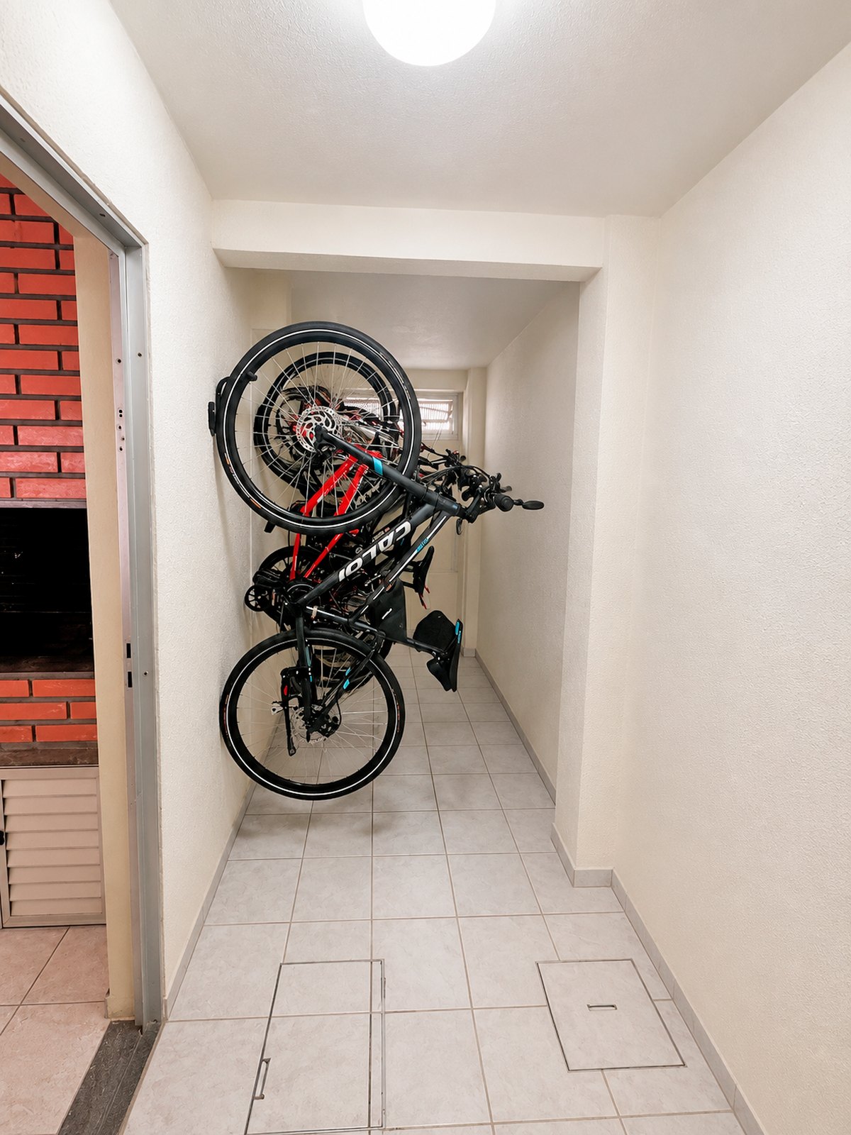 Bicicletário do condomínio